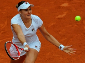 Теннисистка Надежда Петрова завершила карьеру