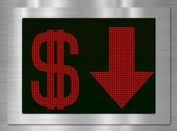 Курс доллара впервые за полтора года опустился ниже 60 рублей