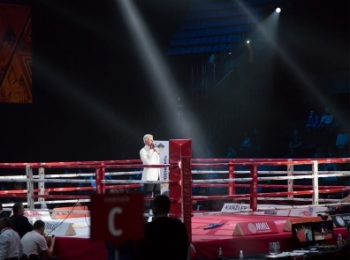 Боксер Пакьяо планирует провести бой в России