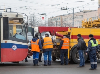 В Москве пятеро пострадали в аварии трамваев