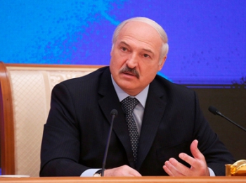 Лукашенко: Экономика должна учитывать человеческие судьбы