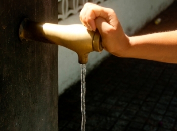 Питьевые фонтанчики проснулись в Ереване после зимовки